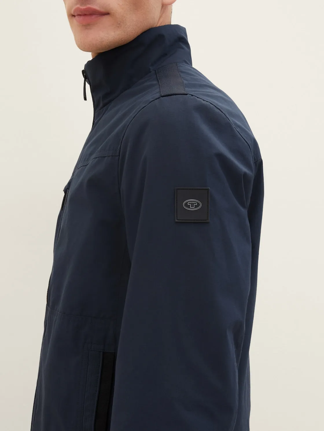 CASUAL JACKET