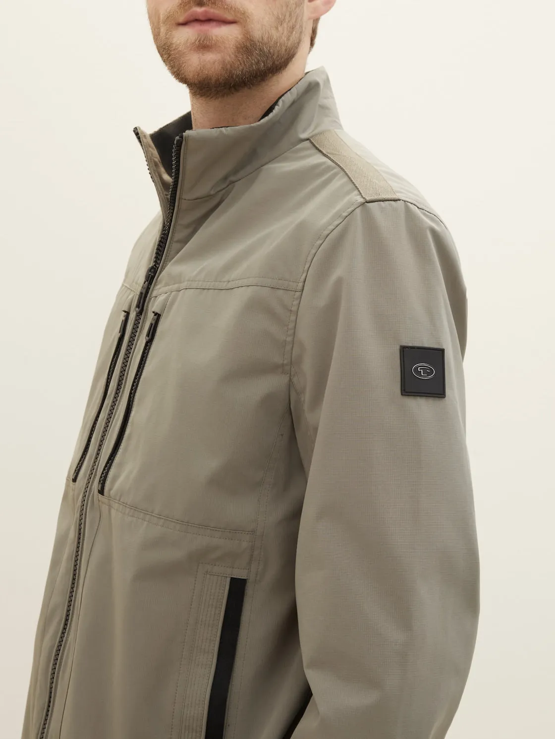 CASUAL JACKET