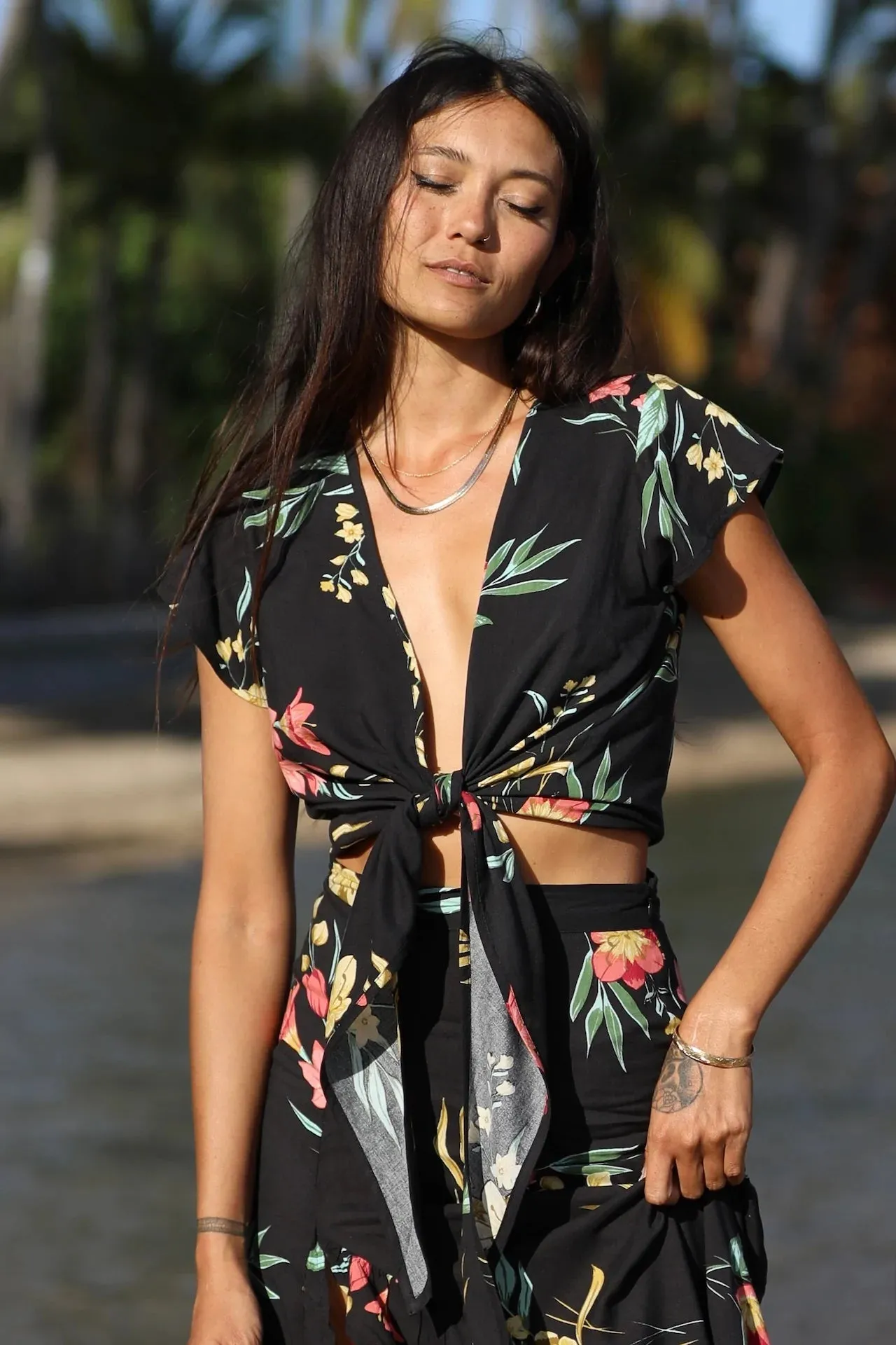 Ka'anapali Knot Top