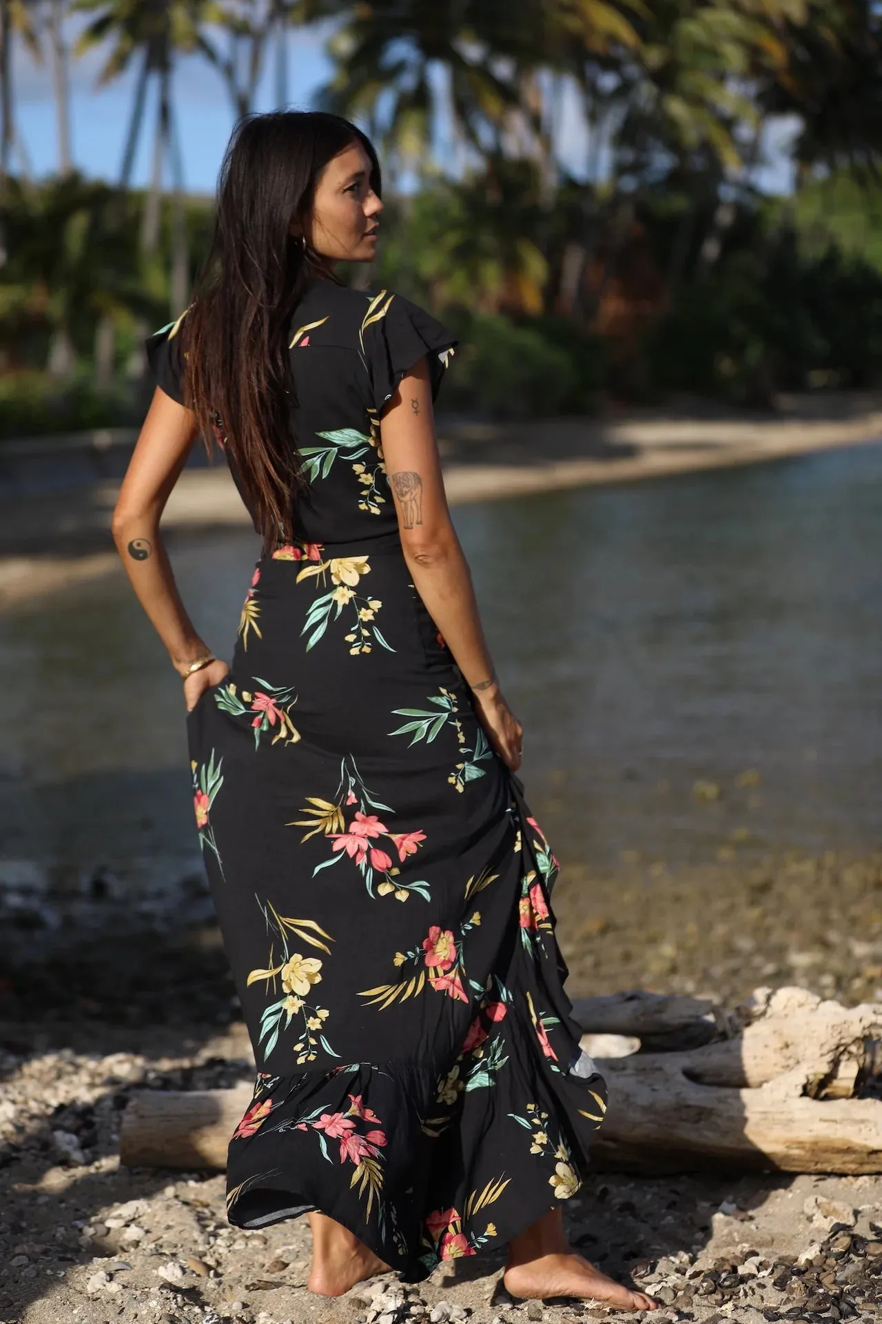 Ka'anapali Knot Top