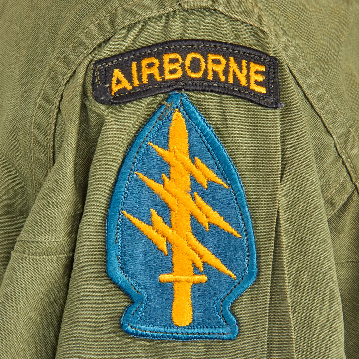 Original U.S. Vietnam War 3rd Special Forces Group Green Beret and Jungle Jacket Attributed to SFC Robert Coffin - Rare Morry Luxenberg Beret